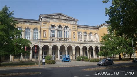UDK .